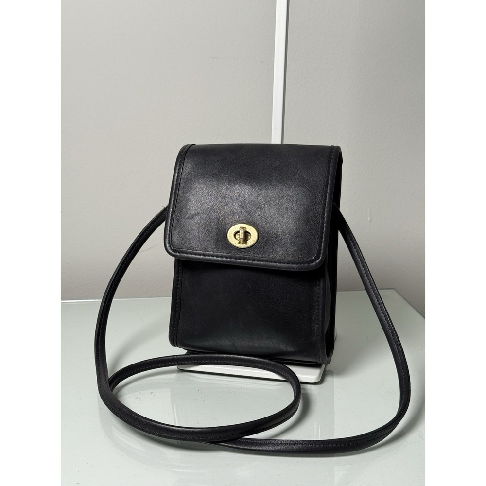 Vintage Coach Scooter Black Bag Leather Crossbody USA 090114 Classic Cowhide